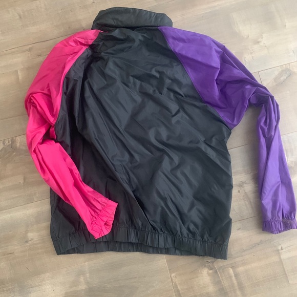 Retro windbreaker - Picture 2 of 2